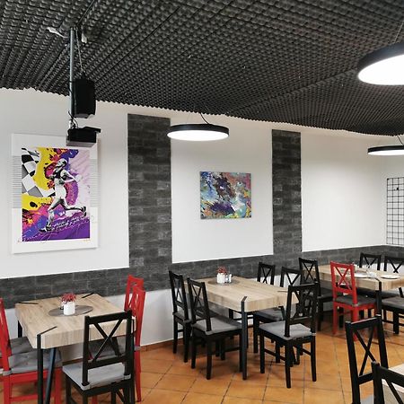 Penzion Pod Bilou Horou Kopřivnice Zewnętrze zdjęcie